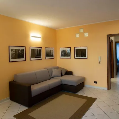 Casajuve&reggia Turín